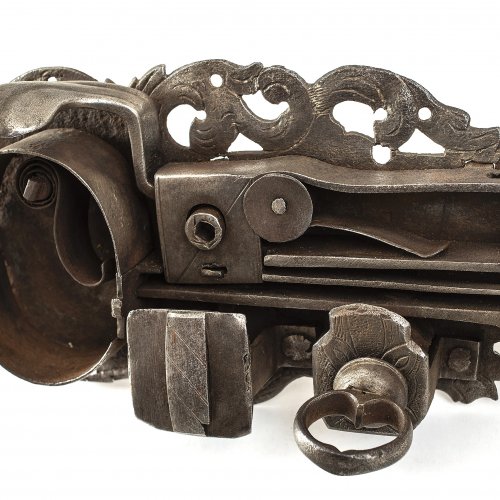 Türschloss. Schmiedeeisen, L. 33 cm.
