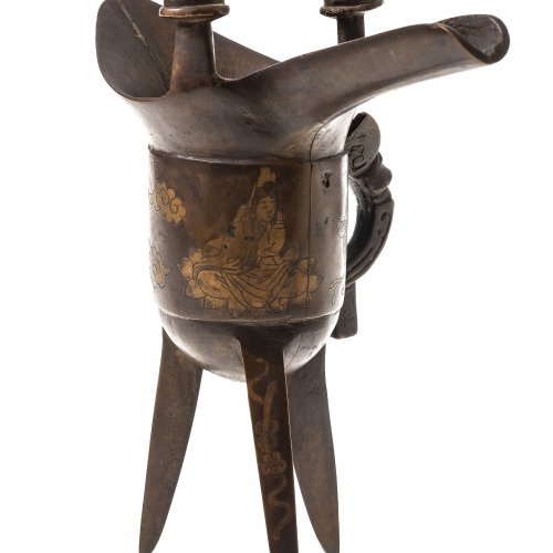 „Jue-Weingefäß“ (Kultgefäß). Japan, Bronze, tauschierter Dekor