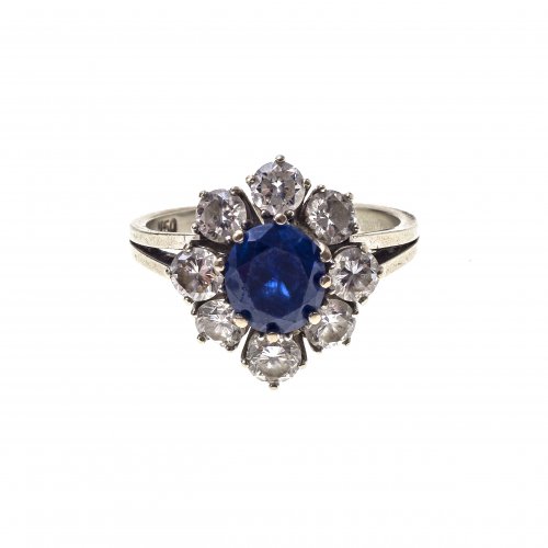 Ring mit Saphir- und Brillantbesatz.