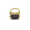 Ring. 21 K GG. Onyxbesatz.