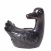 Suiteki in Form einer Gans (Hamsa). Japan, 18. Jh. Bronze. Sehr fein ziseliert. H. 7,5 cm. Am Boden gemarkt.