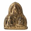 Kleiner buddhistischer Altar. Ton, in der Model gepresst. Goldbemalung. H. 9,5 cm.