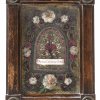 Reliquientafel, floral dekoriert.