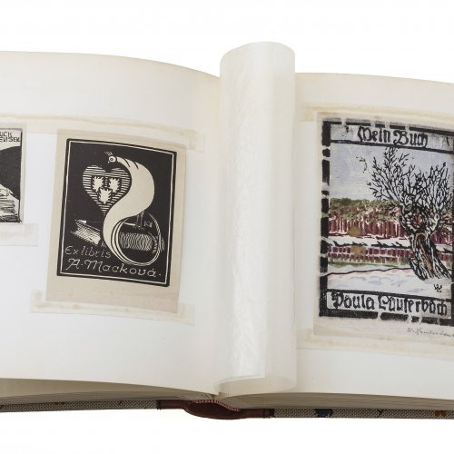 Exlibris im Album, ca. 107 Teile, u.a. Siegfried Joachimson, Henry Presch, Franz Freiherr von Hövel.