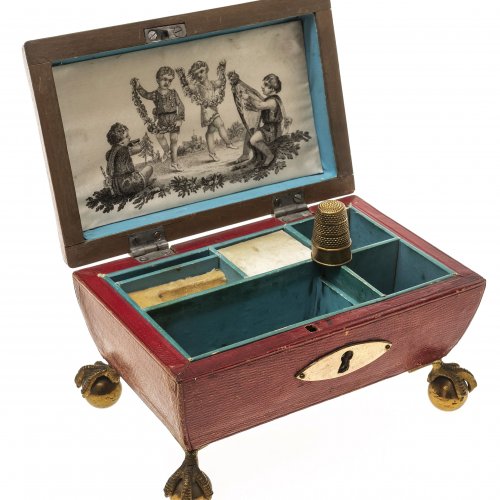 Necessaire-Schatulle, englisch, Lederbezug.