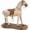 Spielpferd. Deutsch, 19./20. JH. Fell/Leder. 88 x 86 x 27 cm.