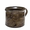 Halbhoher Henkeltopf, Irdenware, glasiert.