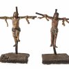 Die beiden Schächer am Kreuz, Holz, Farbfassung, H. 20 cm.