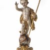 Stehendes Jesuskind, Holz, Inkarnat- und Goldfassung, Bayern, 18. Jh., H. 36 cm.
