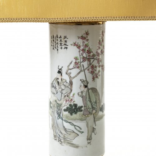Porzellanvase als Lampenfuß,  China, H. 29 cm.