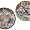 Zwei Platten, Japan, farbige Malerei im Imari-Stil, Porzellan, ø30-31 cm.