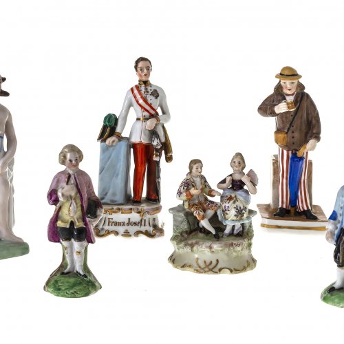 Konvolut Porzellanfiguren, 8-teilig (Kaiser Franz Josef I., 1 galantes Paar, 3 galante Herren, 3 humoristische Figuren), farbig staffiert, H. 7-12 cm.