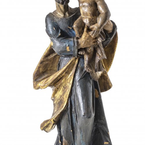 Hl . Josef mit dem Jesuskind, Holz, Farb- und Goldfassung, 18. Jh. H. 36 cm.