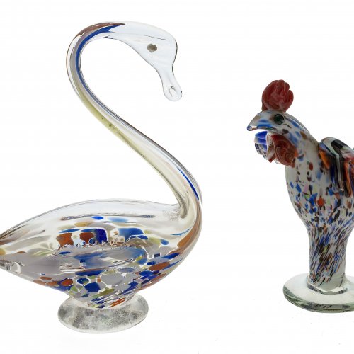 Zwei Glasobjekte: Hahn und Schwan, Glas, Bayerischer Wald, H. 16-21 cm.