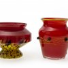 Krug und Schälchen, farbloses Glas, rot unterfangen, Bayerischer Wald, H. 8-10 cm.