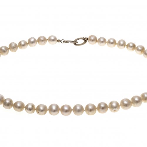 Kette mit Zuchtperlen, L. 46 cm.