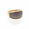 Ring mit Diamantbesatz in Pavé-Fassung, 14 K GG. Ringweite 61.
