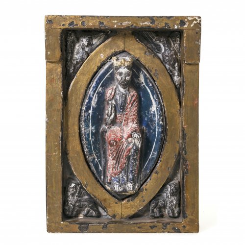 Relief, Christus als Salvator mundi mit den vier Evangelistensymbolden. Im romanischen Stil. Holz, Farbfassung. Besch. 25,5 x 17,5 cm.
