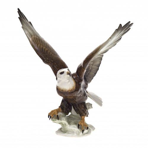 Adler. Hutschenreuther, Porzellan, farbig staffiert. Min. best. H. 38 cm.